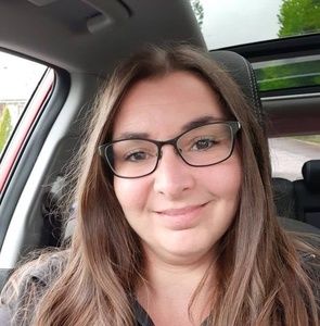 Meet your Posher, Korine